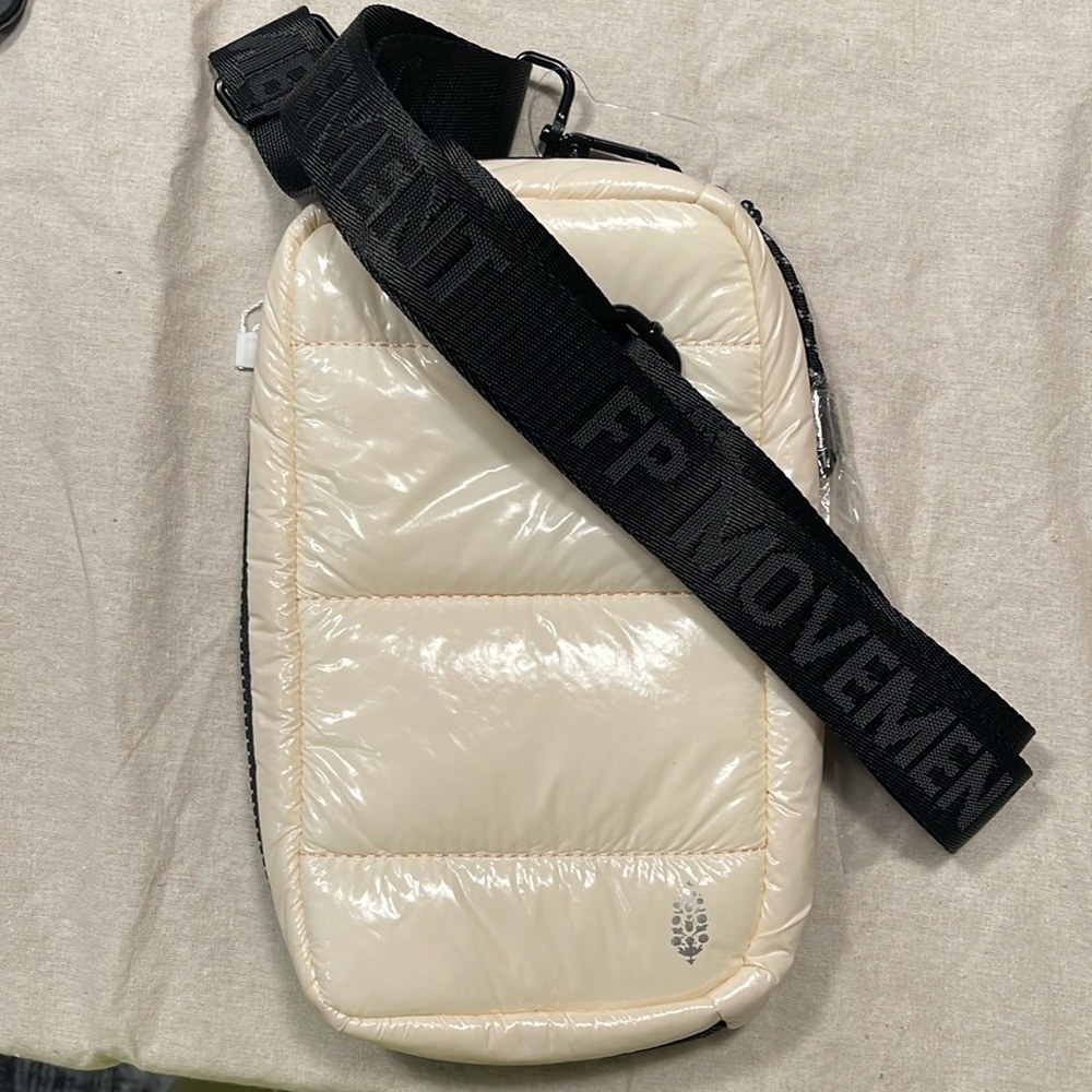 NWOT FP movement high Peak convertible pouch